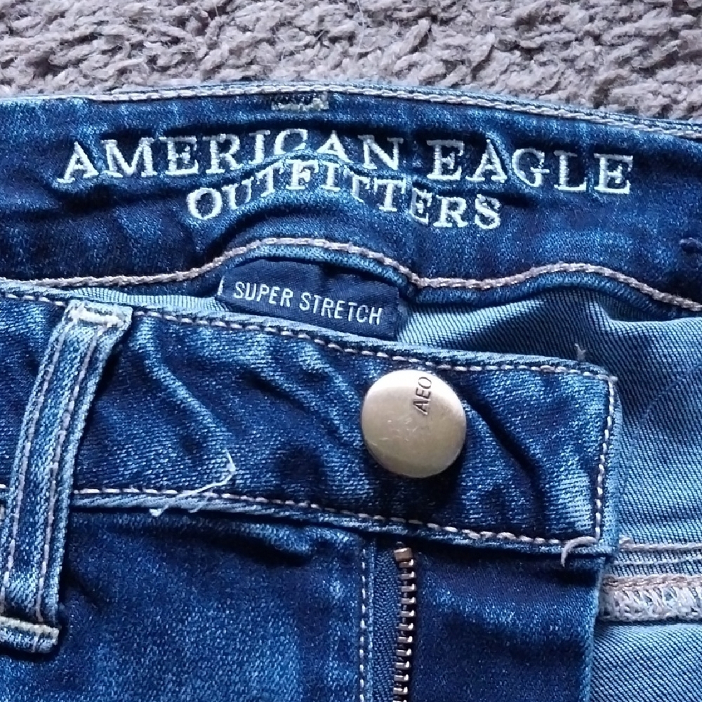 American Eagle Outfitters Blue Jeggings with Classic Medium Wash